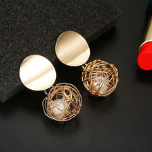 Load image into Gallery viewer, Geometric earrings