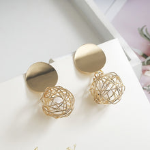 Load image into Gallery viewer, Geometric earrings