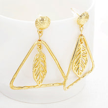 Load image into Gallery viewer, Hollow Out Triangle Earrings